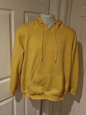 Champion Hoodie Yellow Pullover Logo Men’s XL Fits Like Large Reverse Weave